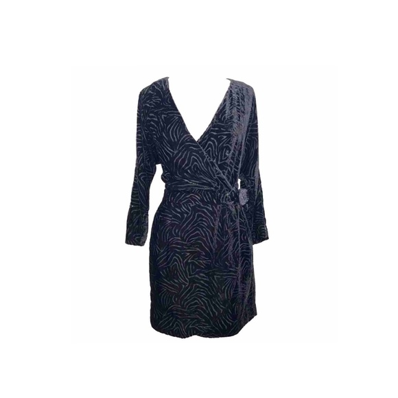 & Other Stories Dresses & Skirts - Paris Atelier & Other Stories Black Zebra Texture  Velvet Wrap Dress Size Small